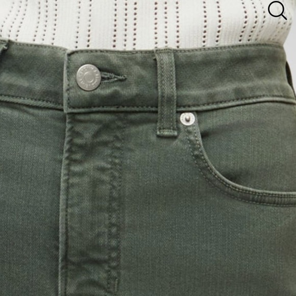 Veronica Beard Carson Flared Raw Hem Ankle Jeans in Green Size 25 - Picture 9 of 14